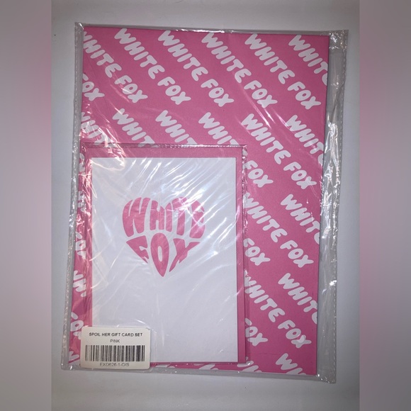 White Fox Boutique Other - White Fox Gift Card Set